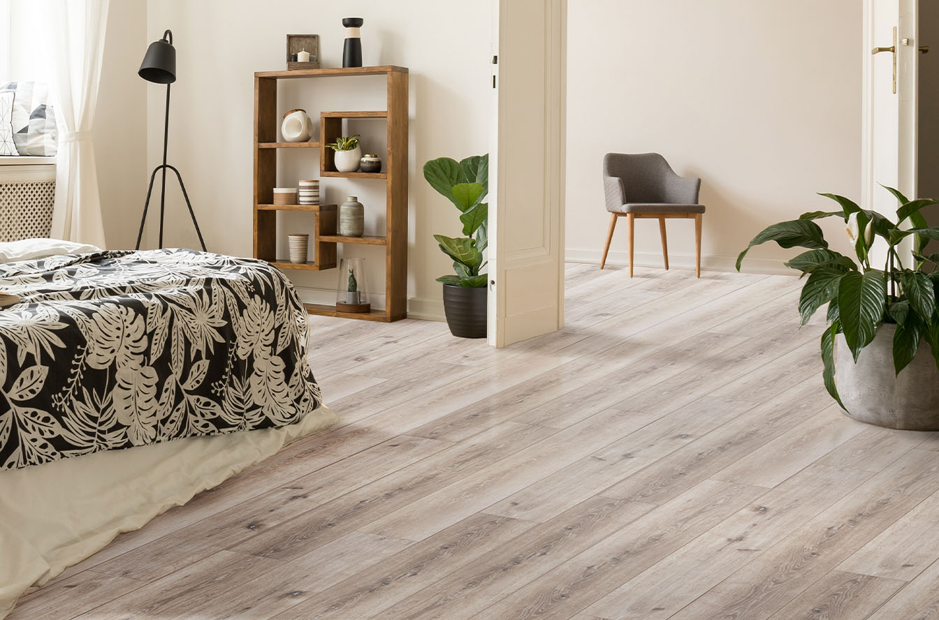 light-wood-texture-laminate-flooring